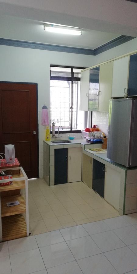 Dt Homestay With Three Room Malacca Exterior photo